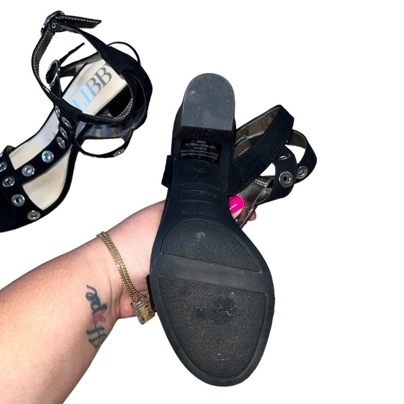 Sam & Libby Evita T-Strap Grommet Heels - Picture 7 of 7